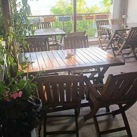 Ceren Hostel *